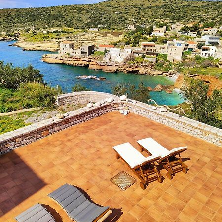Athevillas Chrysoula Mézapos Buitenkant foto